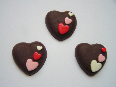 Fimo Chocolate Triple Heart Charm Beads Pk 10