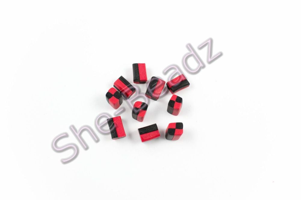 Fimo Chequered Liquorice Allsort Charm Beads Black & Magenta