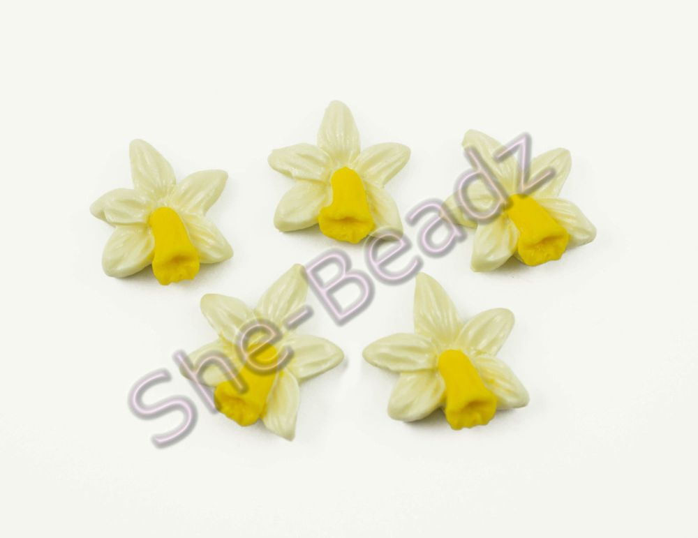 Fimo Daffodil Flat Back Charms (light) Pk 10