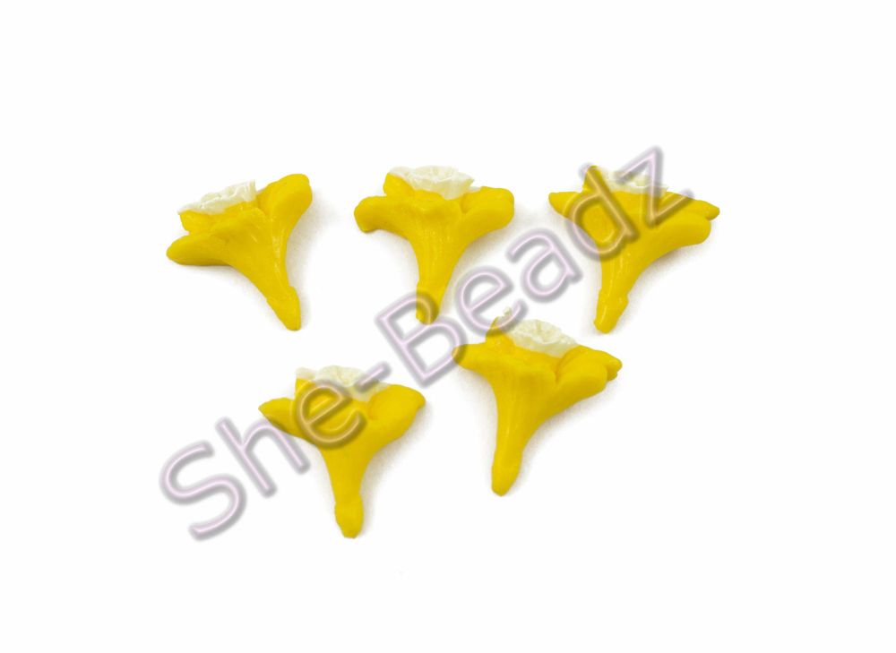 Fimo Daffodil Flat Back Charms Pk 10