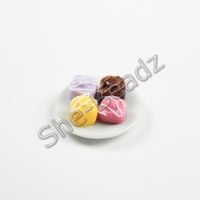 Minature French Fancies on a Plate Pk 1