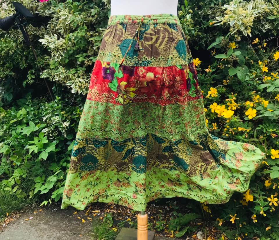 Gorgeous tiered sparkle hippy skirt 12-18