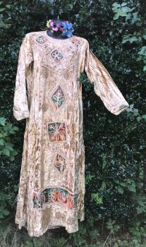 Gorgeous velvety embroidered dress