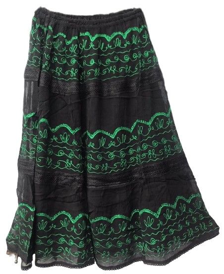 Lovely maxi witchy embroidered skirt[waist approx 28-44 inches]