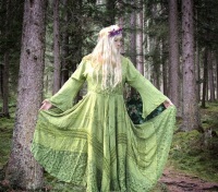 Beautiful Gwendolyn  faery realm goddess dress 12-16 and 18-24