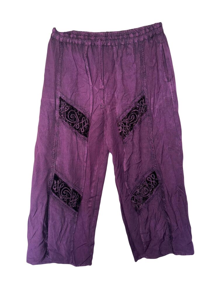 Beautiful Roweena faux thai trousers  [approx bust 46 inches]
