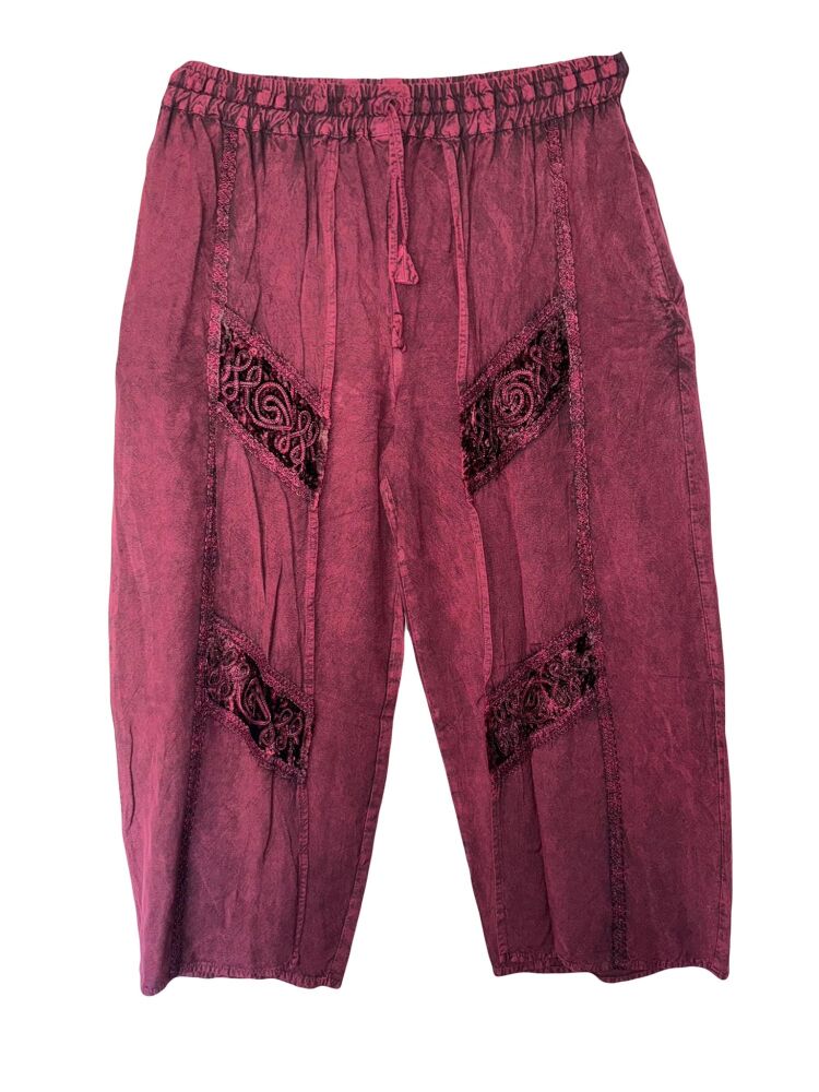 Beautiful Roweena faux thai trousers  [approx bust 46 inches]