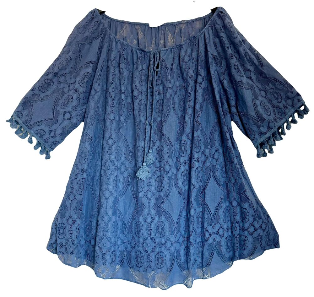 Gorgeous Gracie lace top on/off shoulder