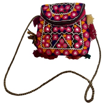 Pretty embroidered and sequin mirror purse bag