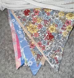 Pretty bunting 35 ft long