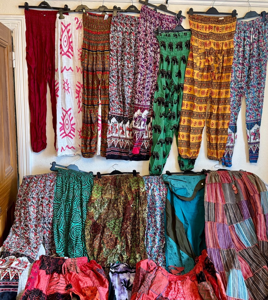 Job lot new  17 festival  mixed sizes