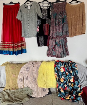 Job lot of 10 mixed items  lot 7