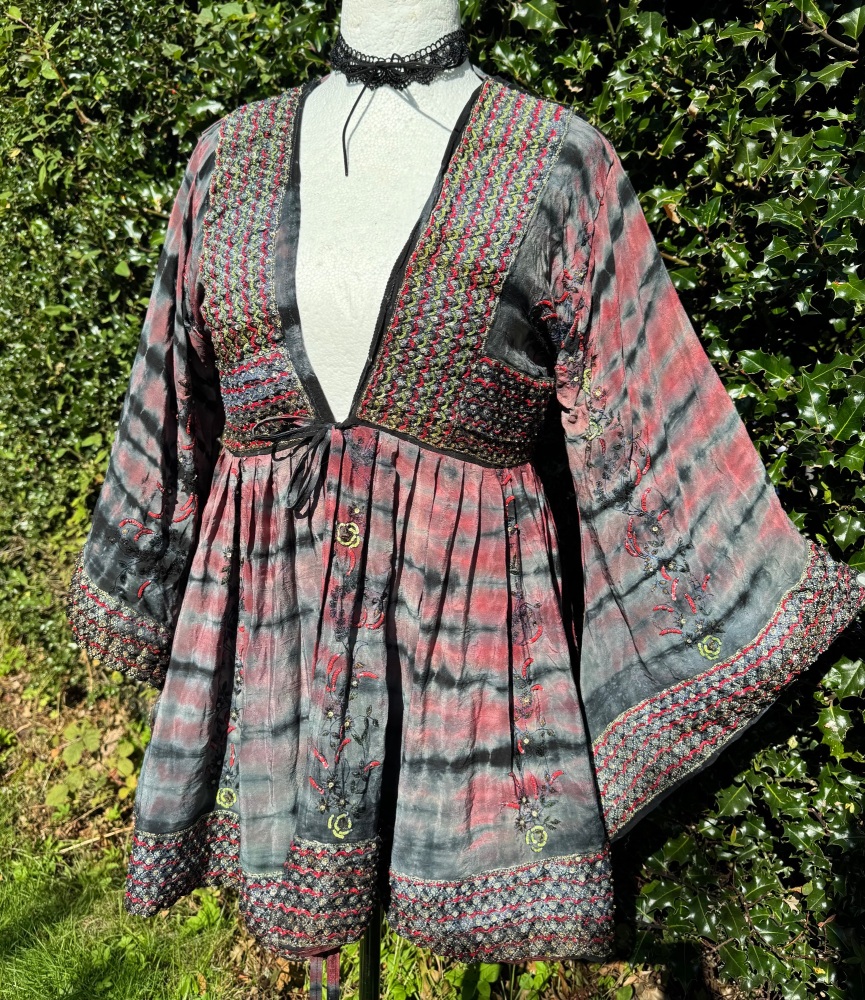 *Arise the Goddess short open robe  [regular]