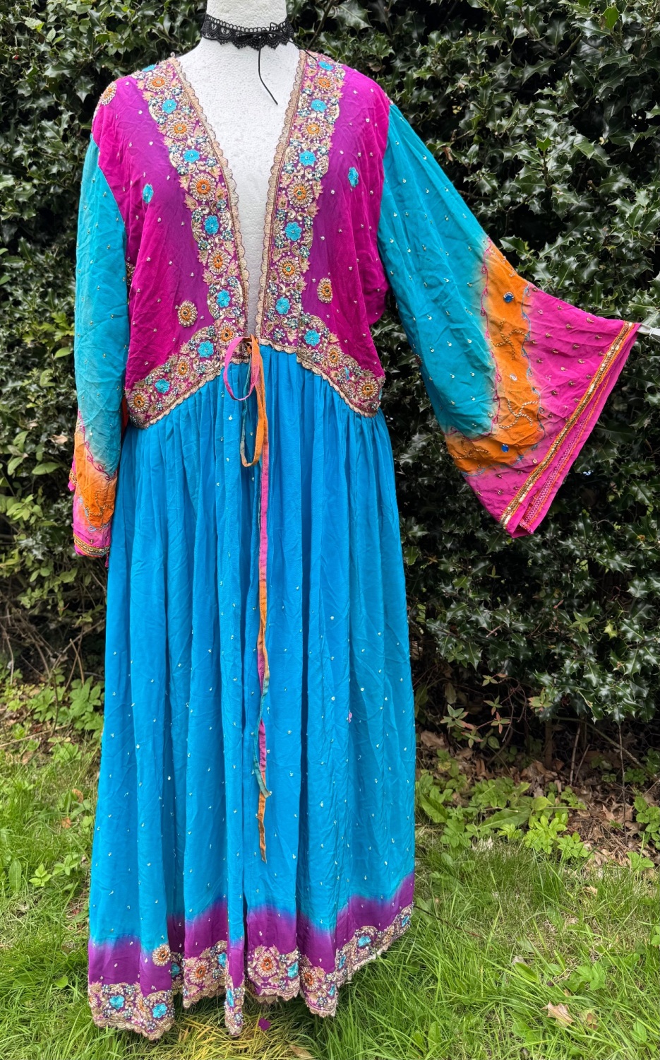 *Arise the Goddess  wrap over robe ( curvy)