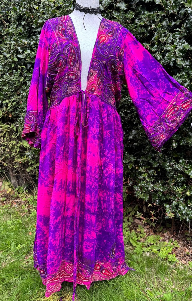 *Arise the Goddess  wrap over robe ( curvy)