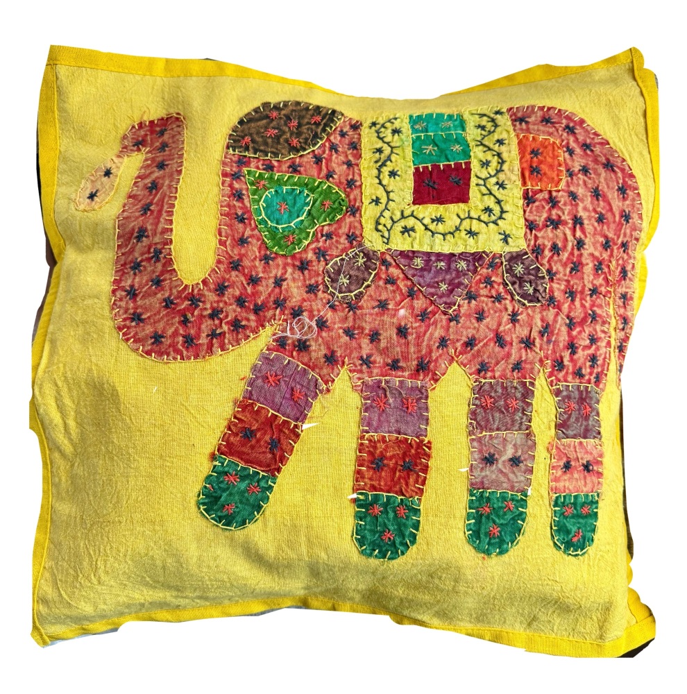 Appliqu&eacute; Elephant cushion cover