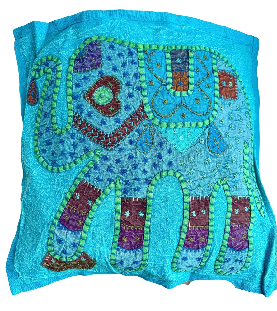 Appliqu&eacute; Elephant cushion cover