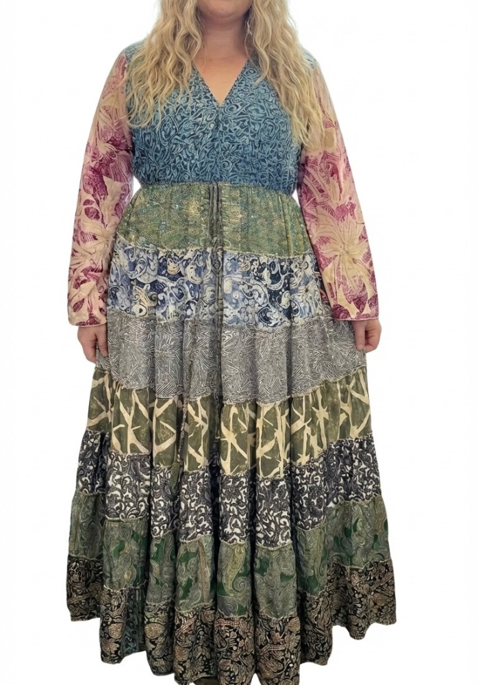 20-24 The beautiful Juniper swishy dress ]