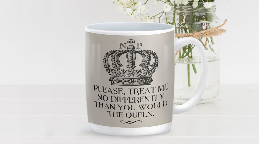 Queen royalty personalised fun mug