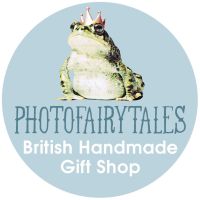 PhotoFairytales FB circle logo3