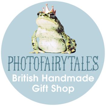 PhotoFairytales FB circle logo3