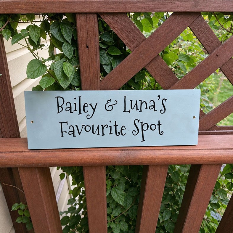Personalised Wooden Gifts, Signs and Plaques | handmade to order, range of designs and colours, free UK delivery