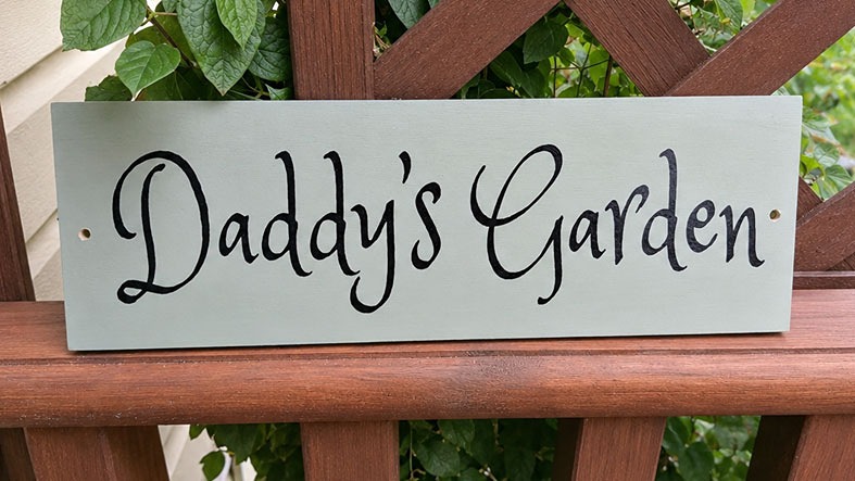 Wooden Outdoor Plaques and Signs | Handmade and personalised to order, range of colours, a lovely gift for your garden or home.