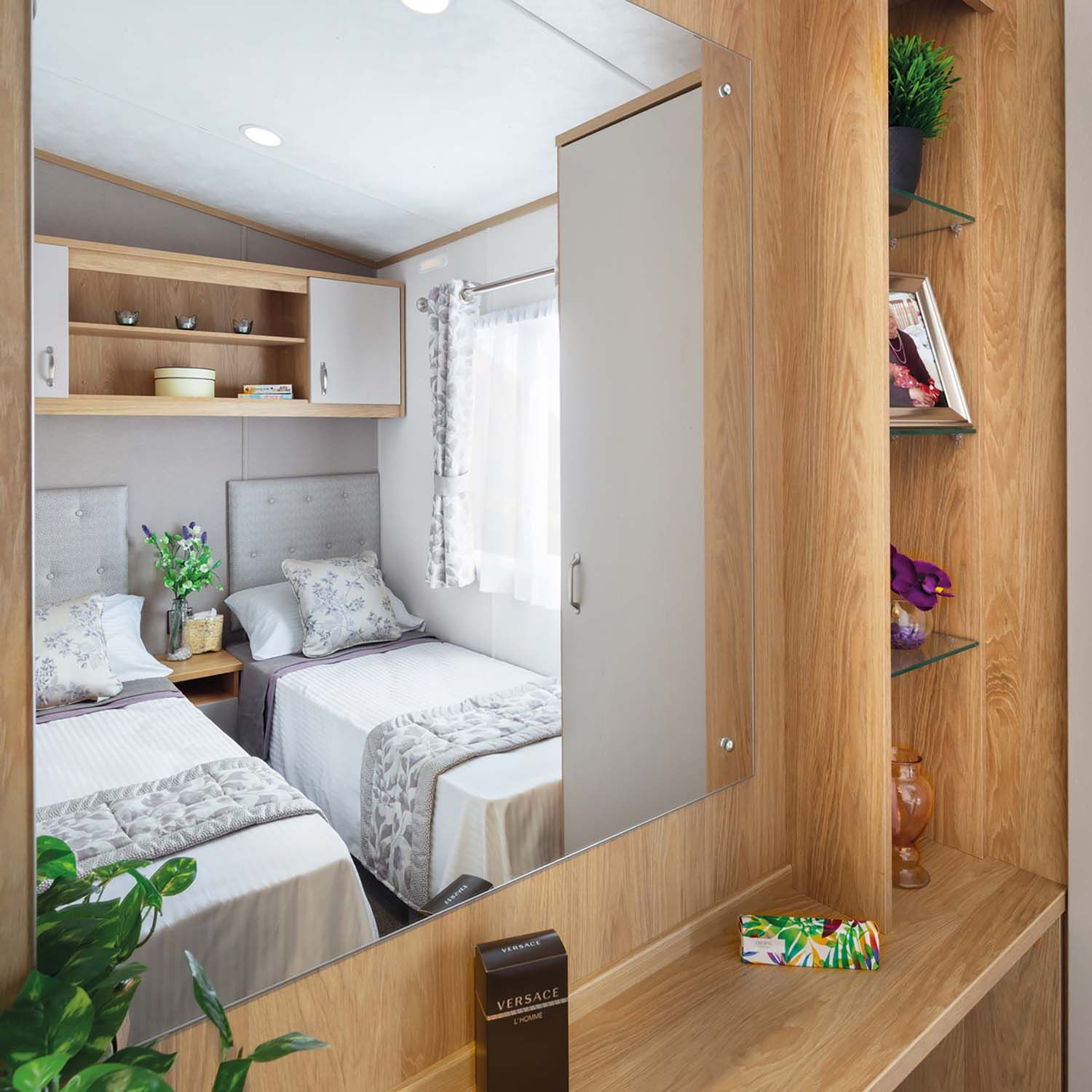 2022 Carnaby Highrove Twin Bed 2
