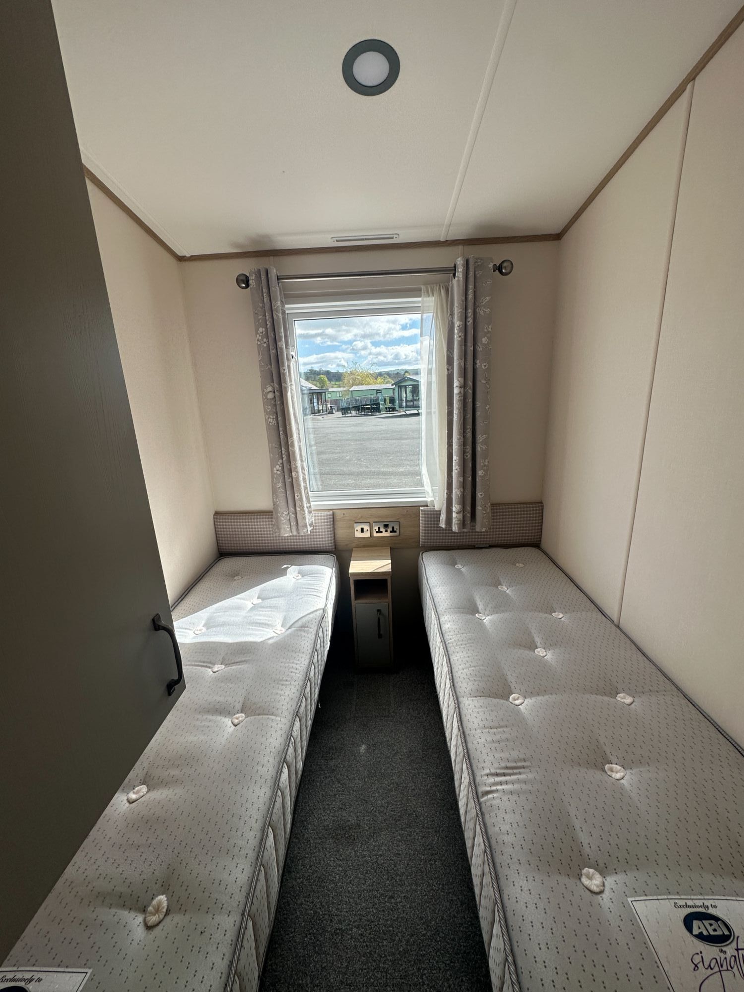 2021 ABI Holiday Lodge Twin Bedroom 1