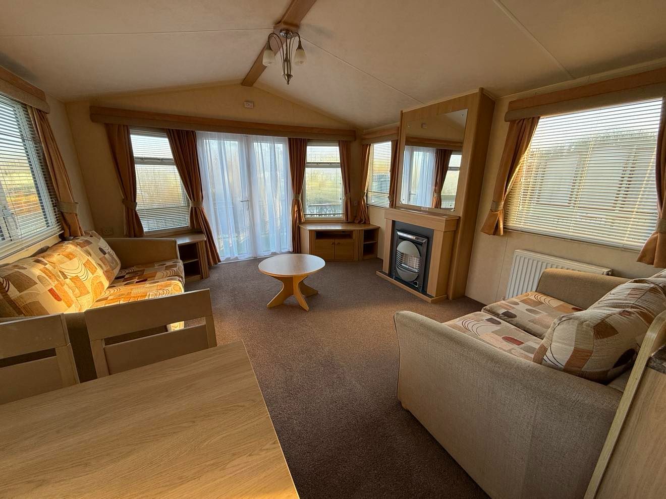 2009 Willerby Salisbury Lounge 1