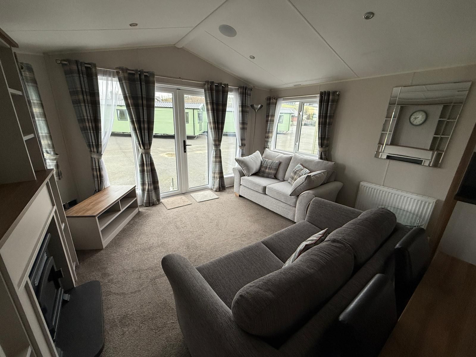 2018 Willerby Sheraton Lounge 1