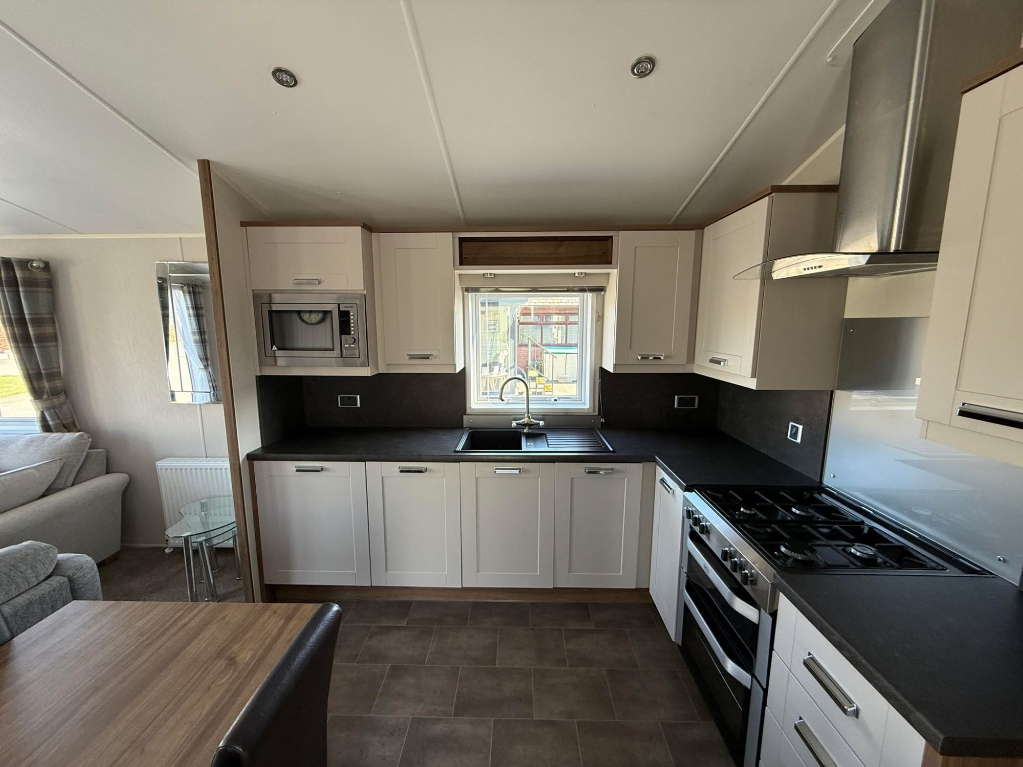 2018 Willerby Sheraton Kitchen