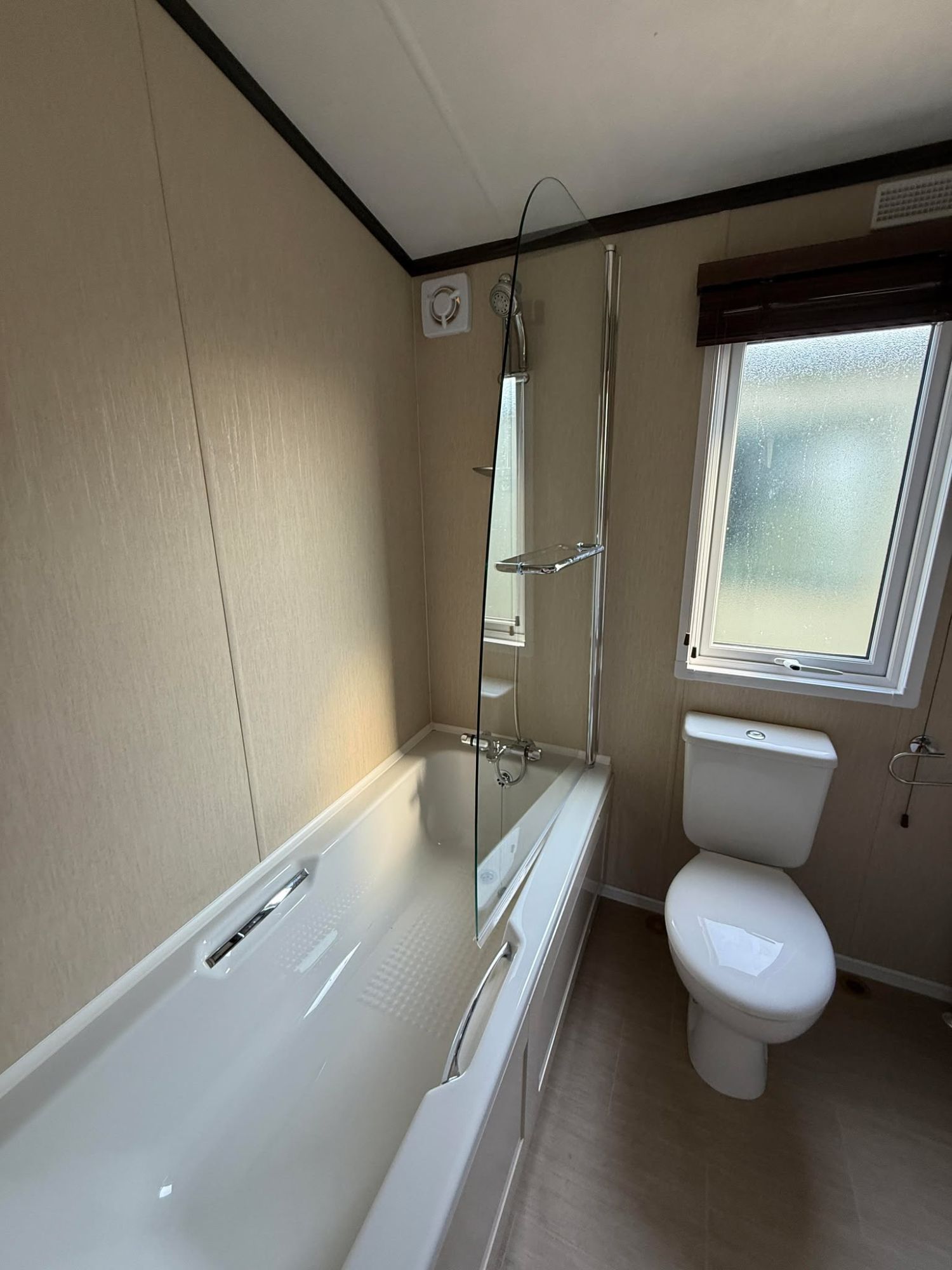 2016 Pemberton Rivington Ensuite 1