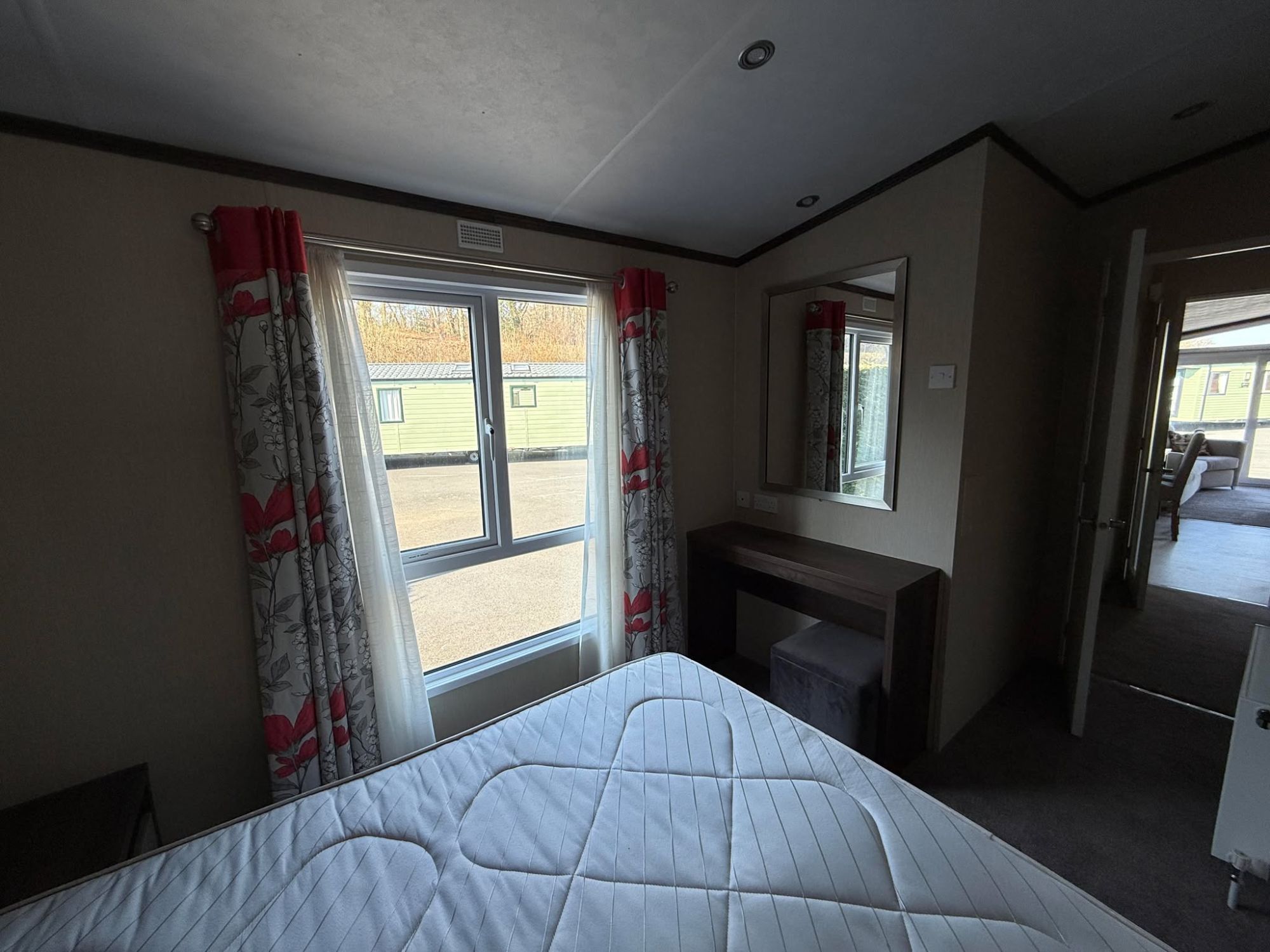 2016 Pemberton Rivington Main Bed 2