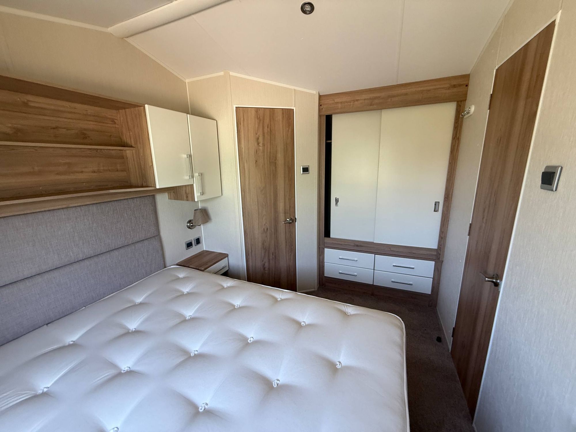 2018 Willerby Shrewsbury Bedroom 2
