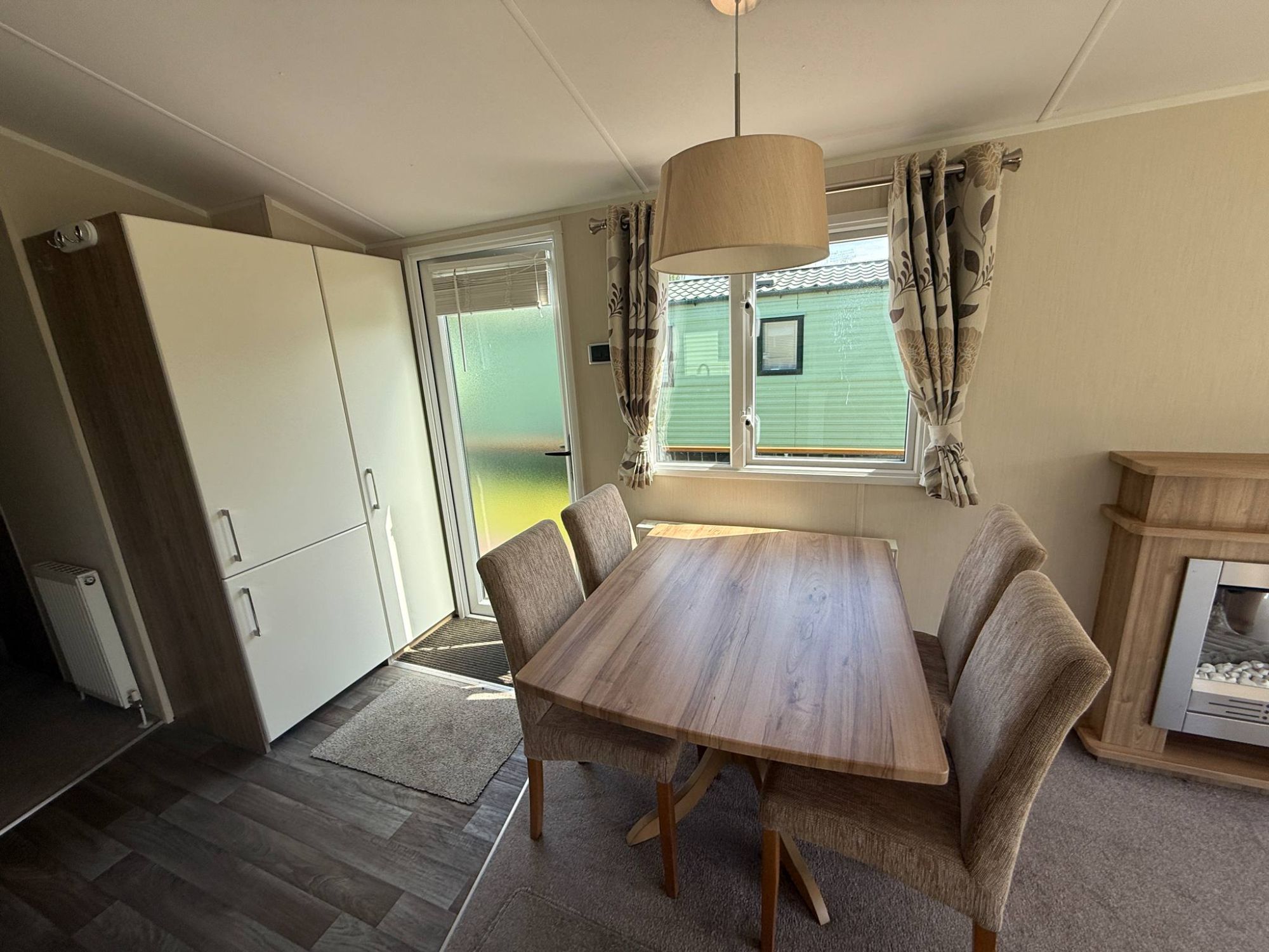 2018 Willerby Shrewsbury Dining