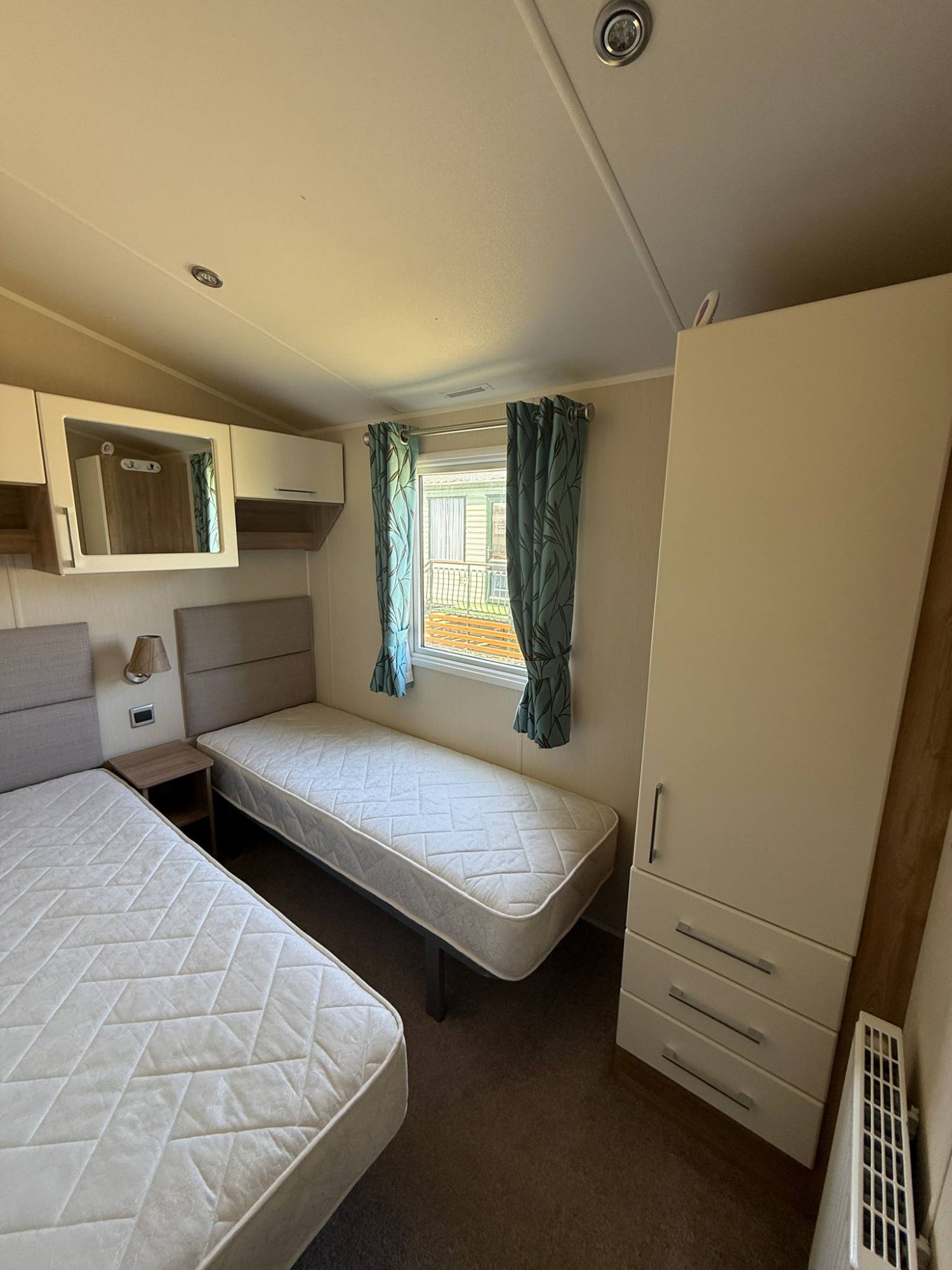 2018 Willerby Shrewsbury Twin Bed