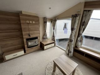 2013 BK Grosvenor Lounge 2