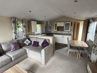 2013 BK Grosvenor Lounge 3