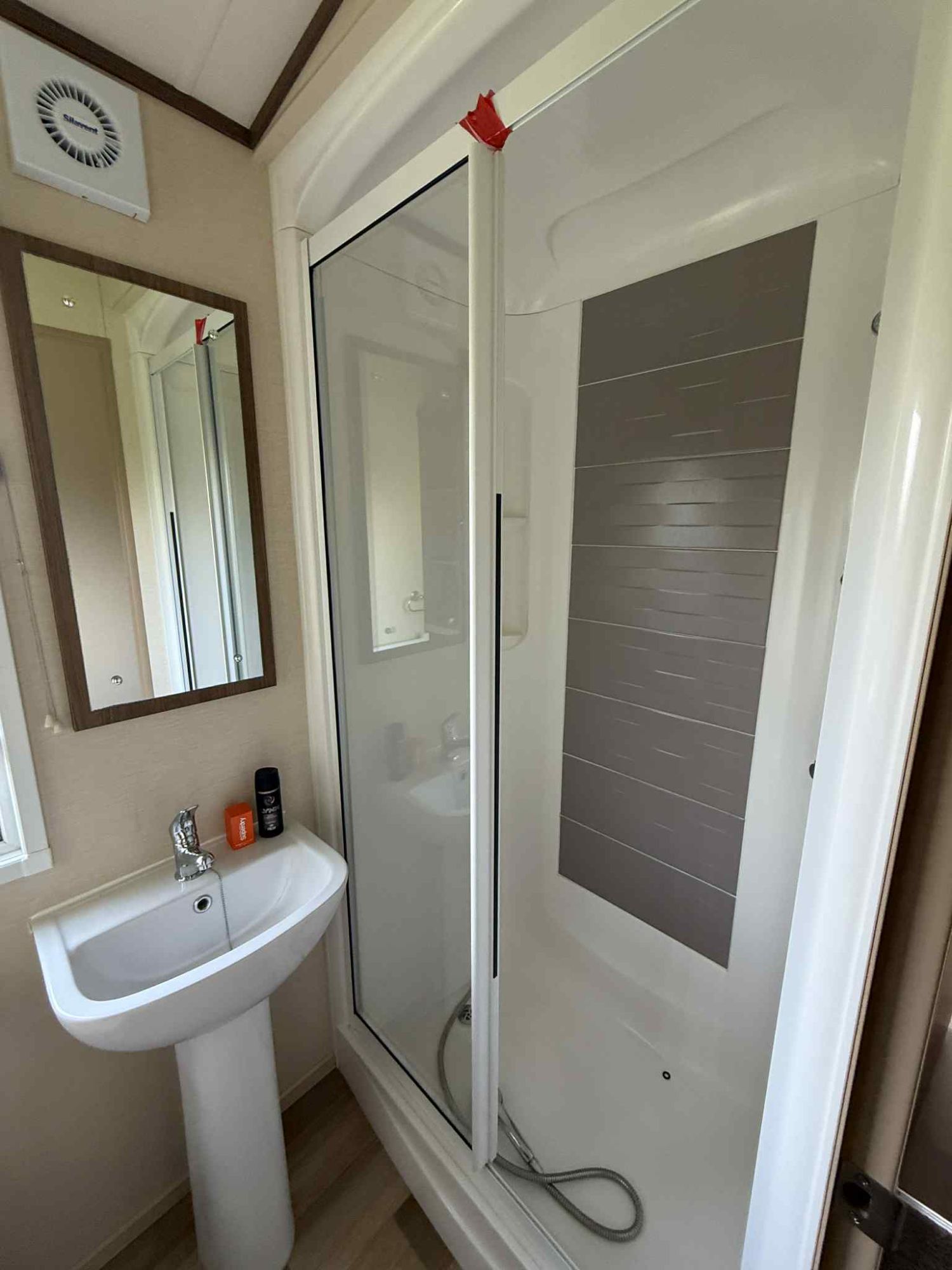 2015 ABI Ashcroft Exclusive Bathroom 2