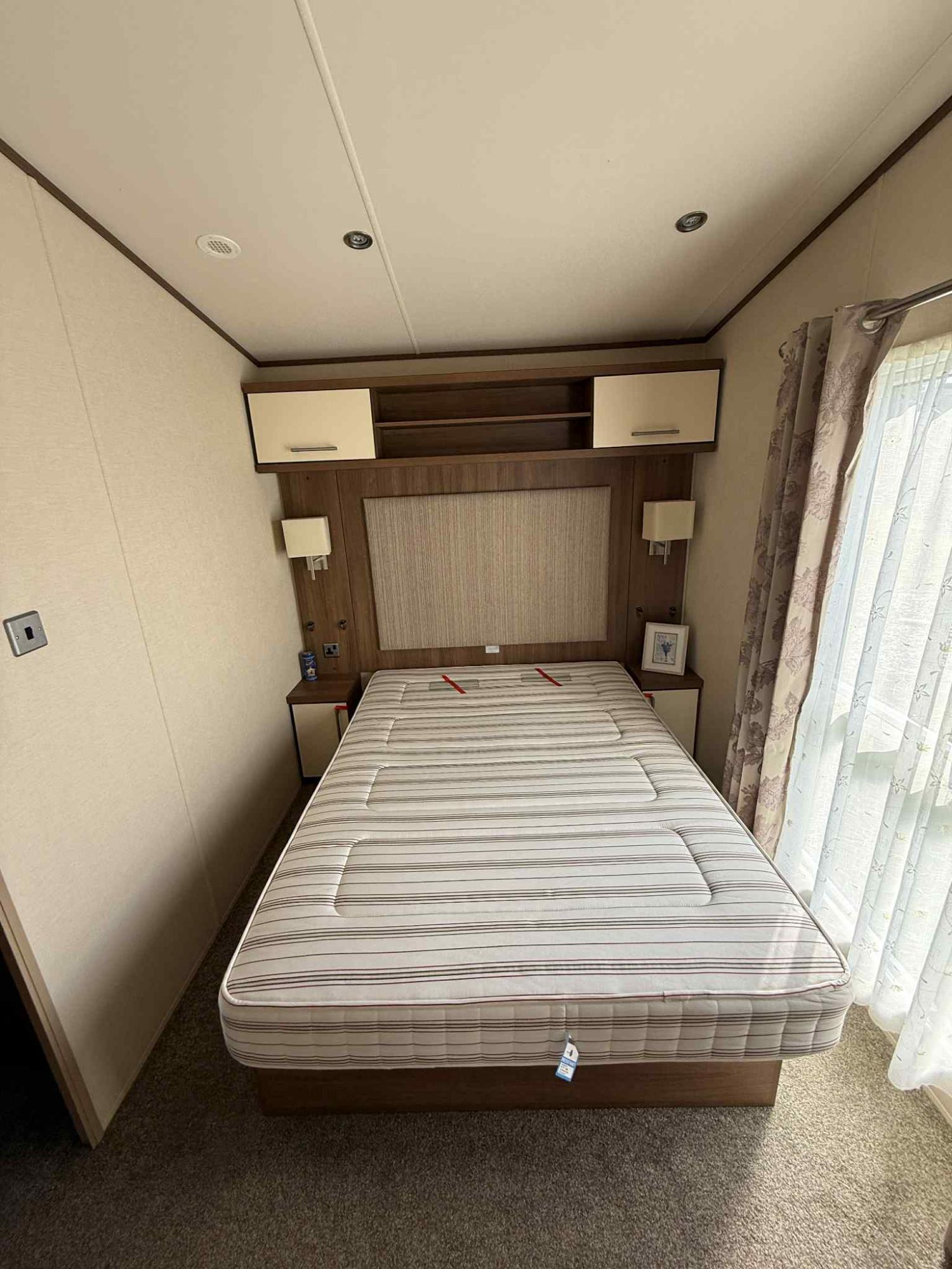 2015 ABI Ashcroft Exclusive Main Bed 1