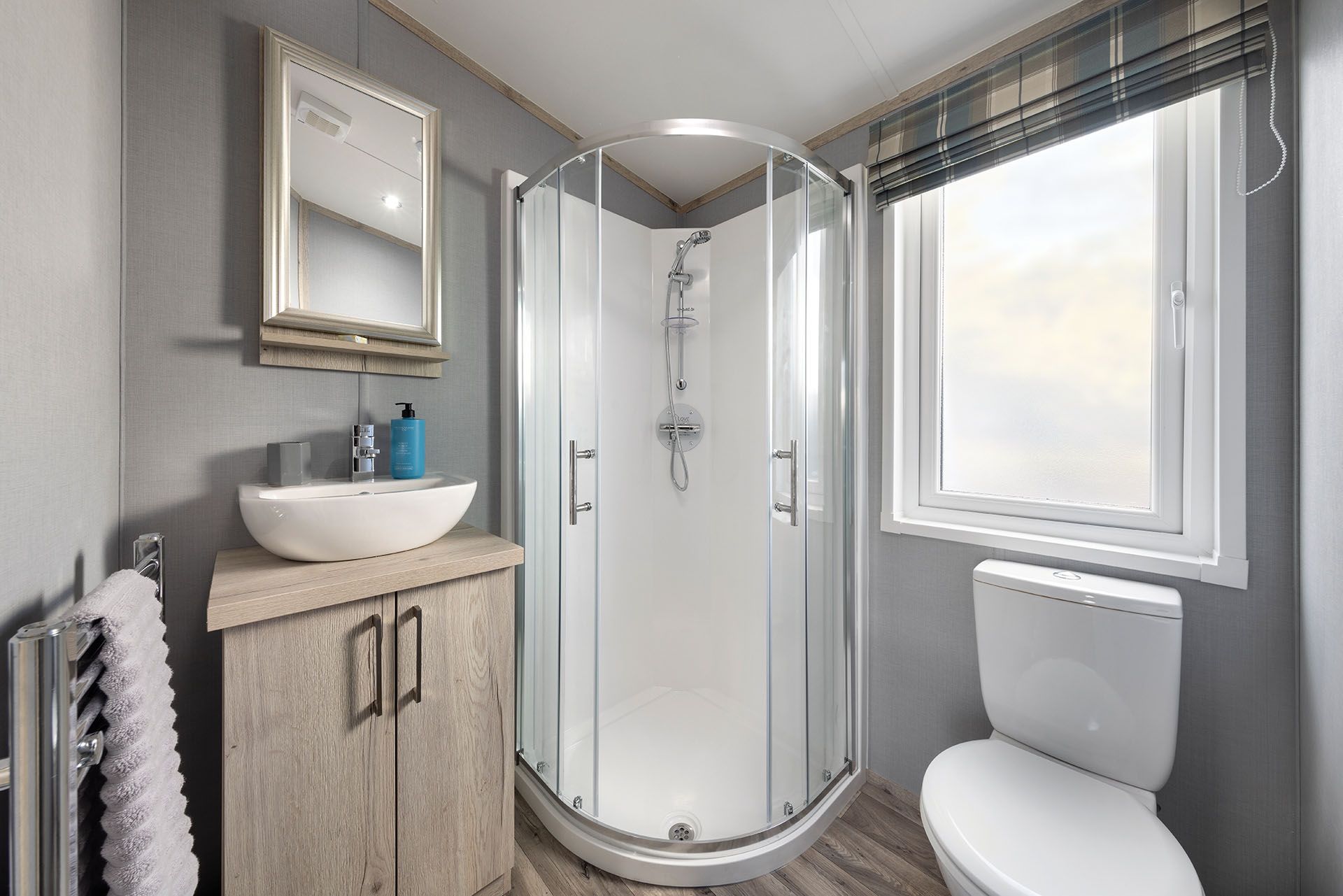 2025 Love Whinfell Lodge bathroom