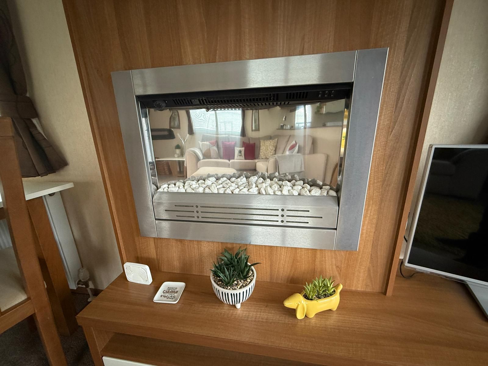 2012 ABI St David Fireplace