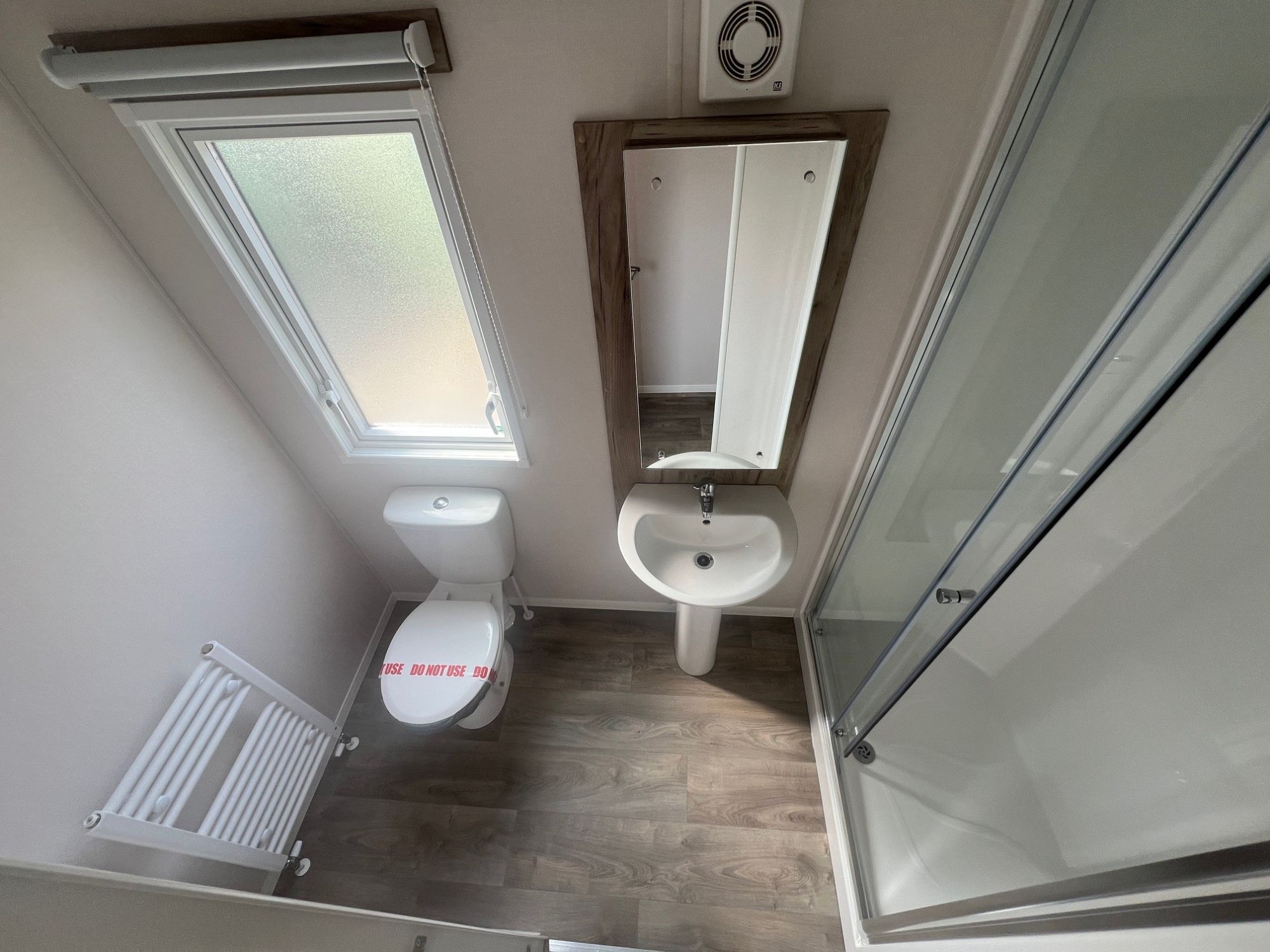 2026 Willerby Hanwood Bathroom