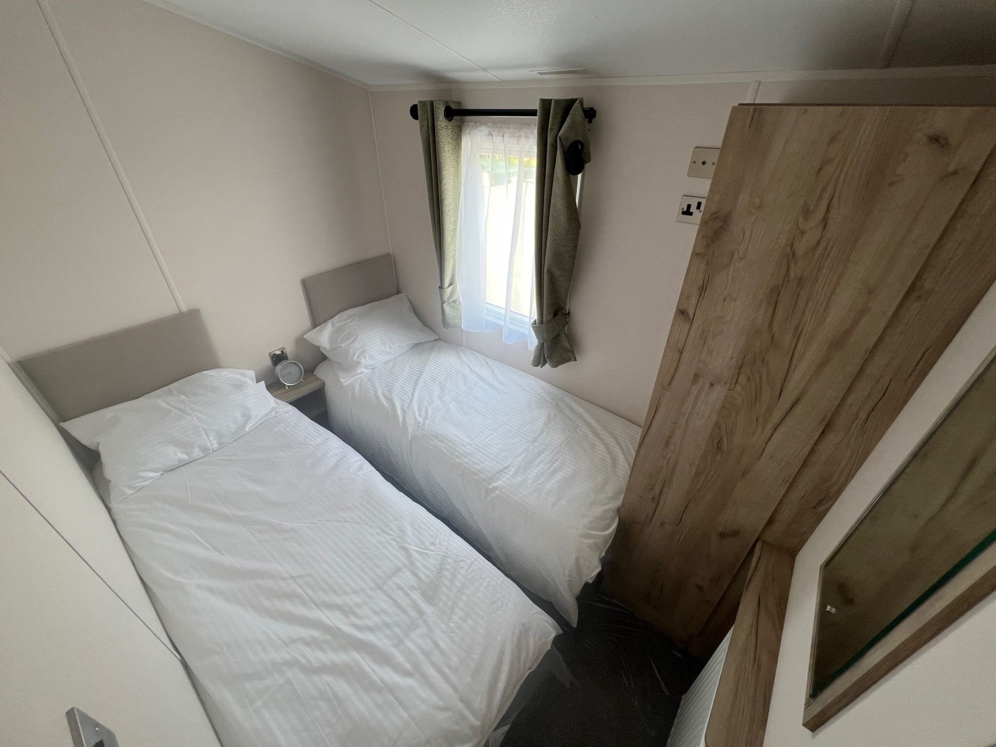 2026 Willerby Hanwood Twin Bed