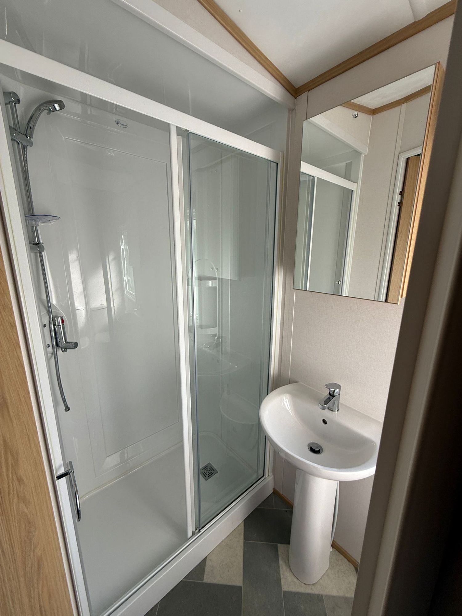 2021 Carnby Silverdale Ensuite