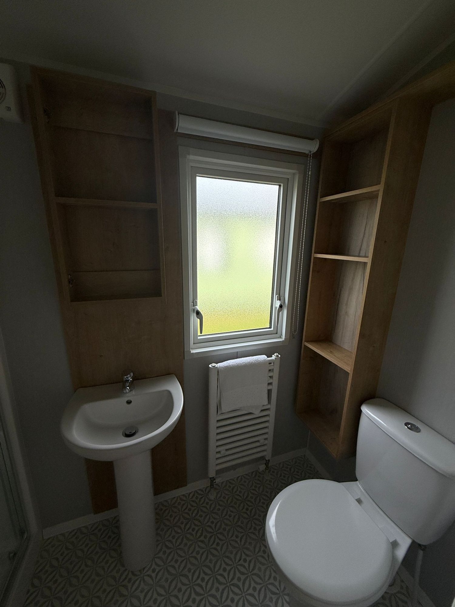 2024 Willerby Sierra Bathroom2