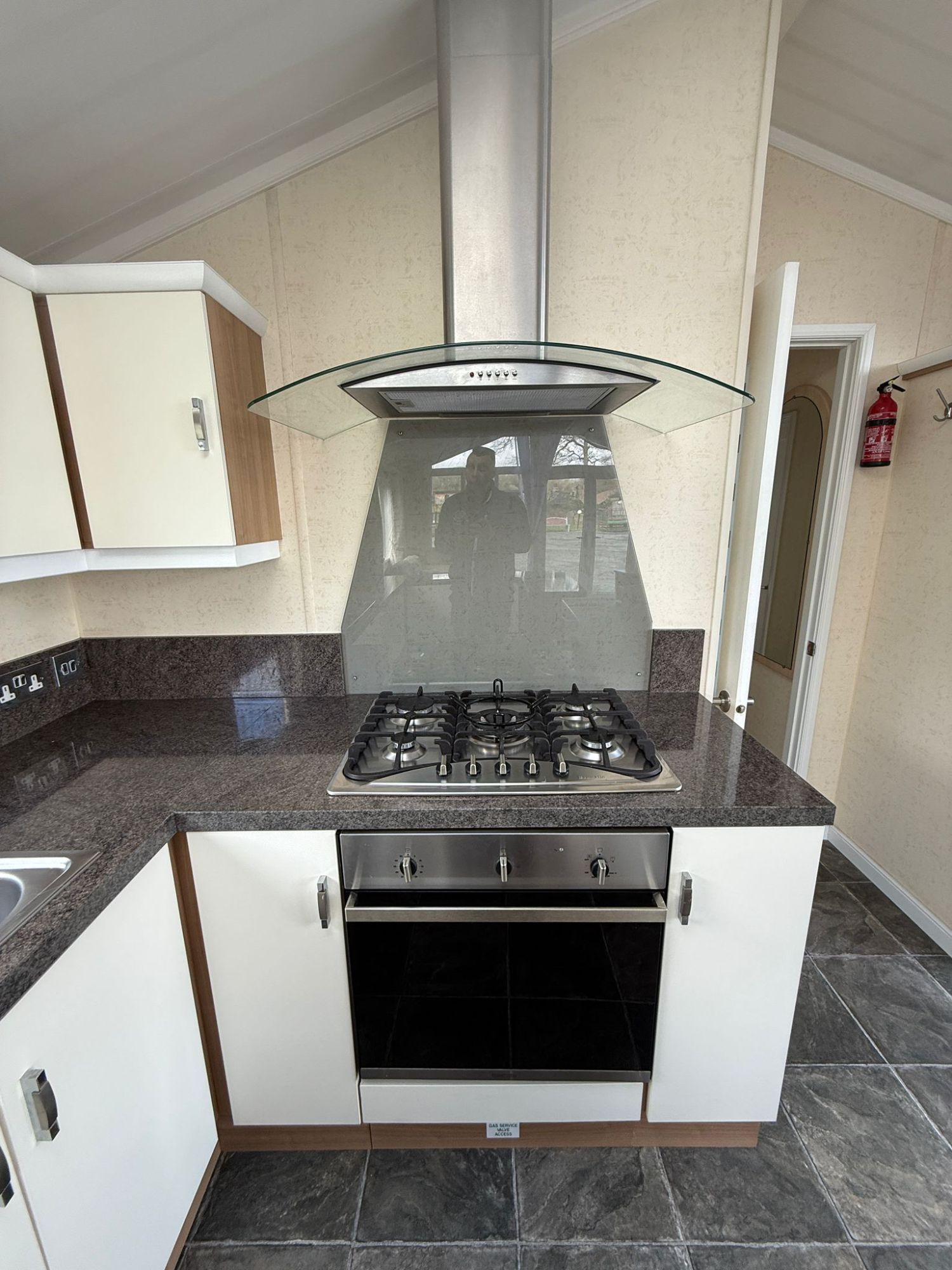 2010 Atlas Jasmine Lodge Oven