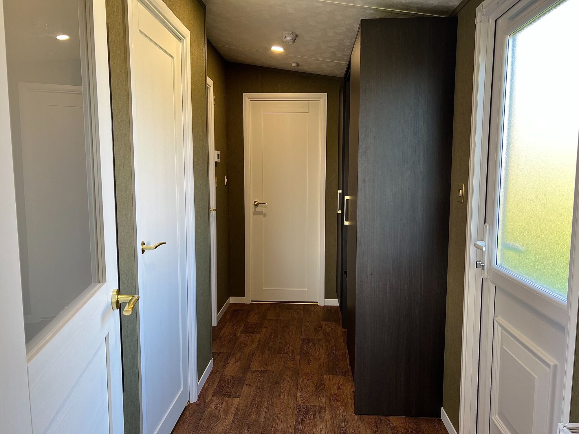 2026 Beverley Olive Lodge Hallway