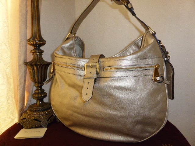 Mulberry Mabel Hobo in Metallic Calf Champagne Leather